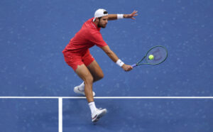 hachanov-posle-polufinala-us-open-podnjalsja-na-24-pozicii-v-rejtinge-atp-a67deb4.jpg