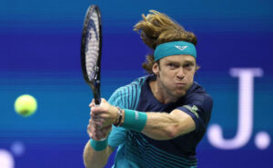rublev-otygralsja-s-02-u-laki-luzera-i-vyshel-vo-vtoroj-krug-us-open-83975ce.jpg